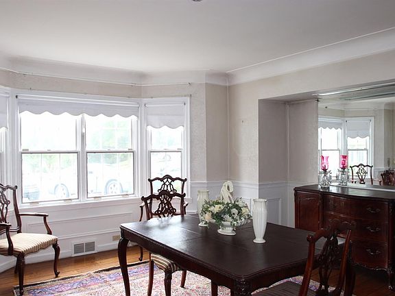 5th image of 1000 Urbancrest Pl