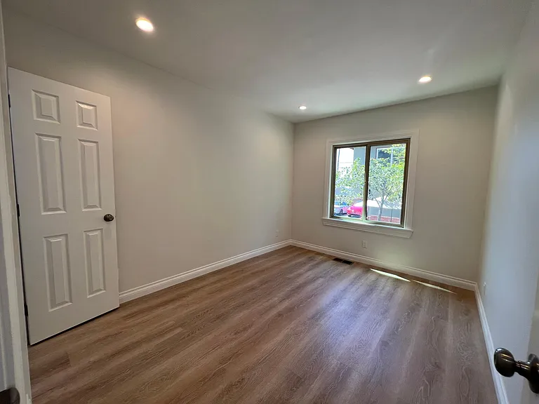Entering bedroom 2.