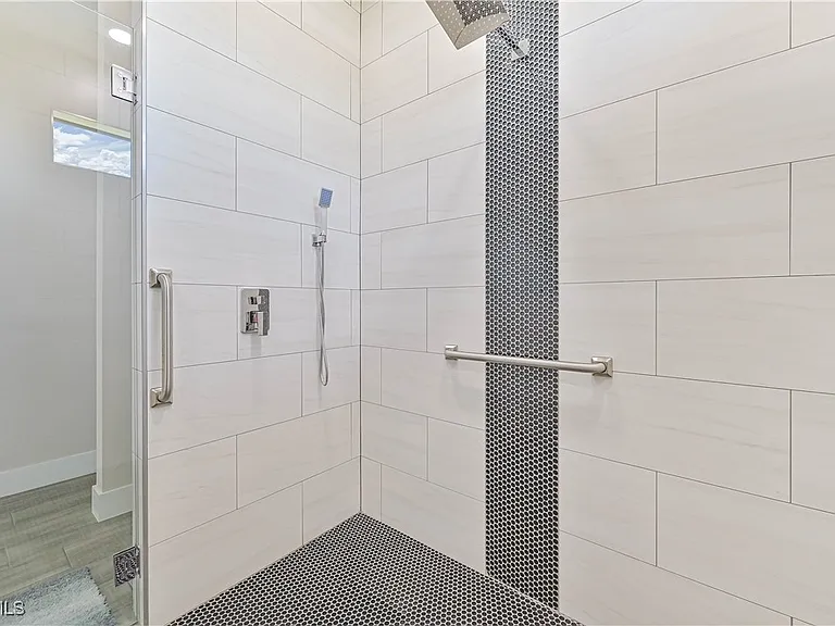 1137 SW 29th Ter — Photo 24