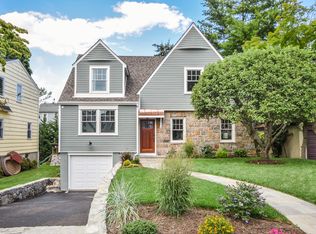 60 Chestnut Ave, Larchmont, NY