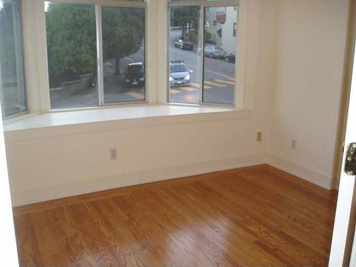 Bedroom with window seat