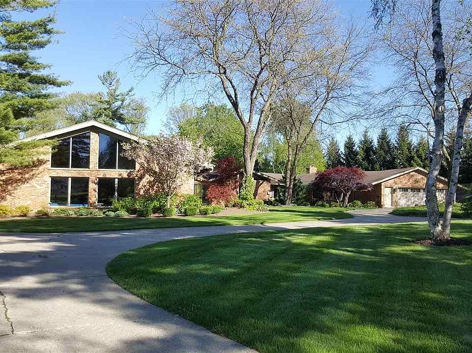 2747 S Van Dyke Rd, Imlay City, MI 48444 Zillow