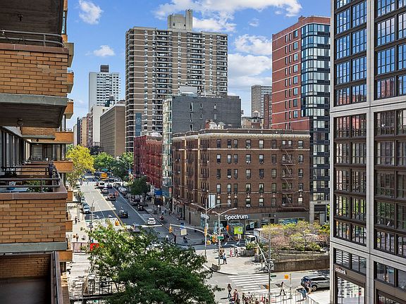 4th image of 275 W 96th St APT 8E