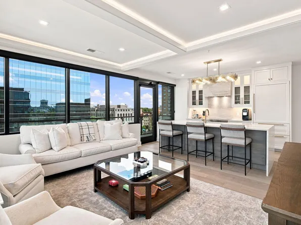 106 W Vine St #809, Lexington, KY 40507
