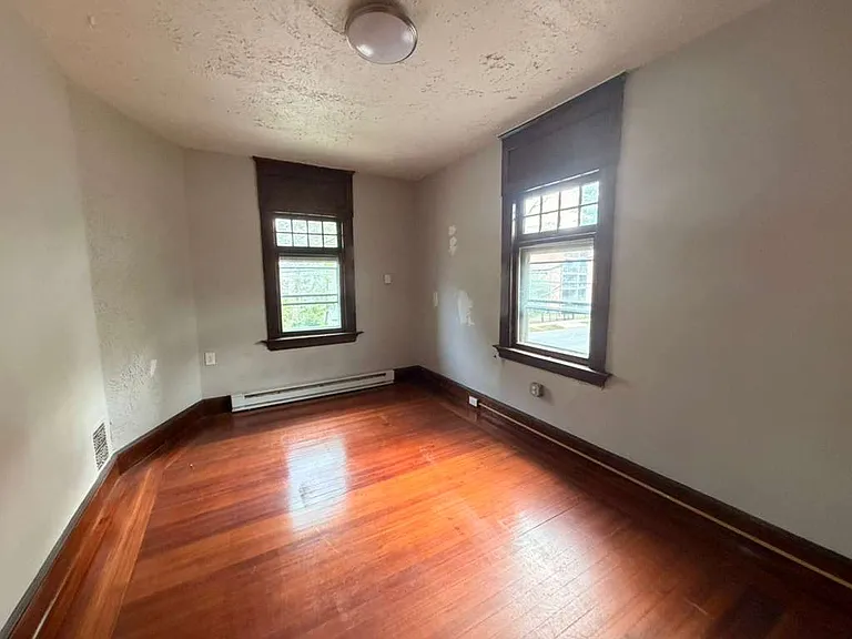 705 George St #2A — Photo 11