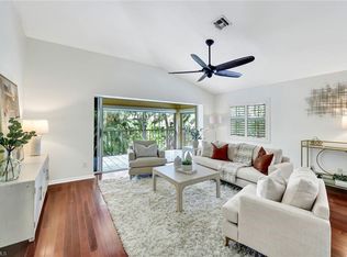 2811 Aintree Ln APT E204, Naples, FL 34112