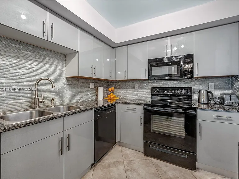 3725 S Ocean Dr #1015 — Photo 11