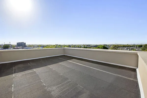 Rented by Keller Williams NYC | media 23