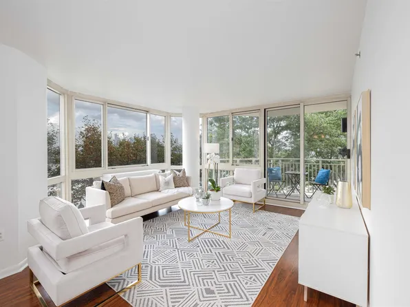 20 2nd St APT 308, Jersey City, NJ 07302