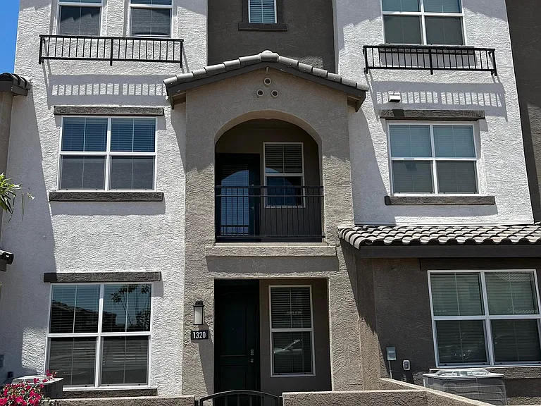 1255 N Arizona Ave #1320 — Photo 1