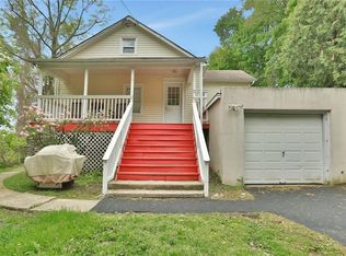 16 High St, Valhalla, NY 10595