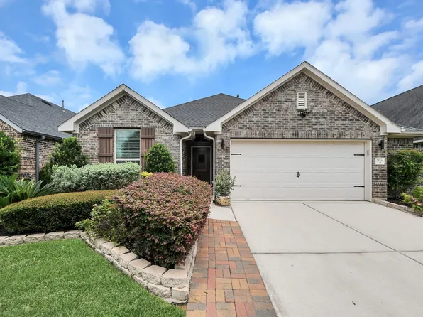 19734 Oakdale Lakes Trl, Richmond, TX 77407