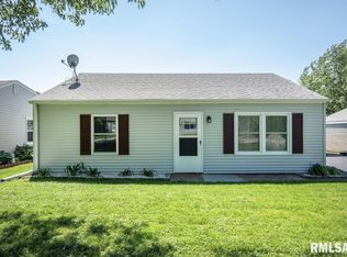 128 W 3rd St, Coal Valley, IL 61240