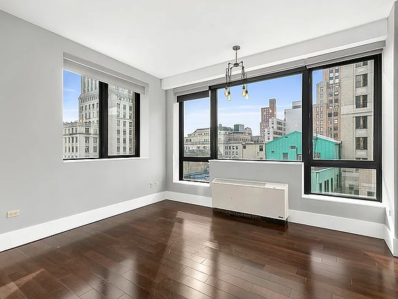 5th image of 40 Broad St APT 28A