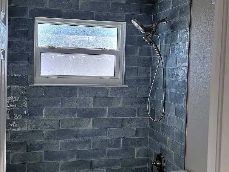 Fully updated bathroom 1