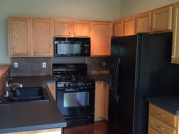 4th image of 484 Fullers Cir
