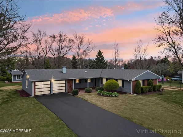 6 Macbeth Drive, Old Bridge, NJ 08857