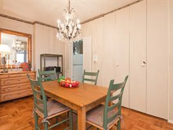 60 East 8th Street image 1 of 4