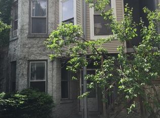 3246 N Seminary Ave #2REAR, Chicago, IL 60657