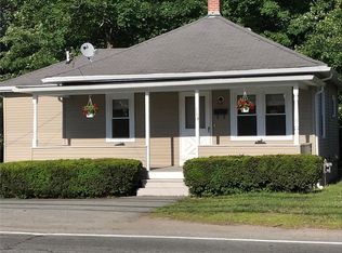 164 Washington Rd, Barrington, RI 02806
