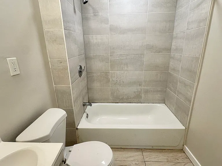 75 Sanford Ave #1 — Photo 8