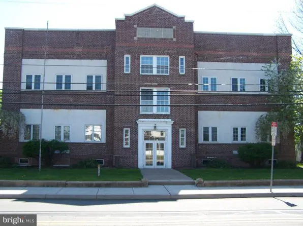 643 Main St APT B3, Pennsburg, PA 18073
