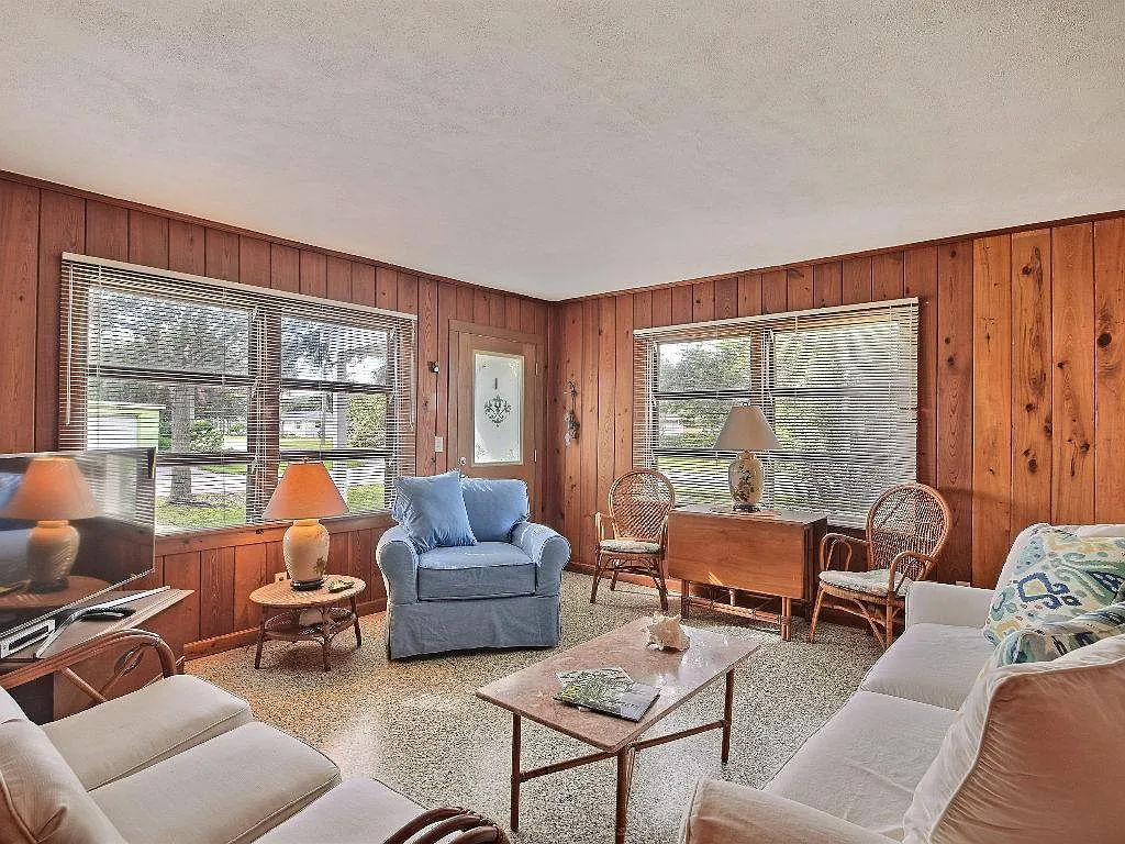 2 bed, 775 sqft, $6,000 — Photo 4