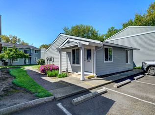 Karens Korner Apartments, Forest Grove, OR 97116