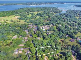 68 N Menantic Rd, Shelter Island, NY 11964