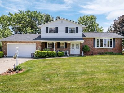 5070 Echovalley St NW, Canton, OH, 44720