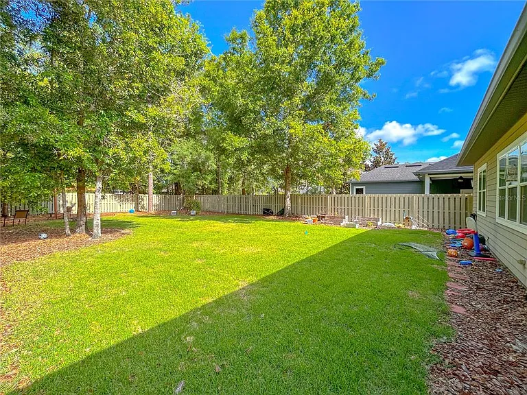 7866 SW 82nd Dr — Photo 14