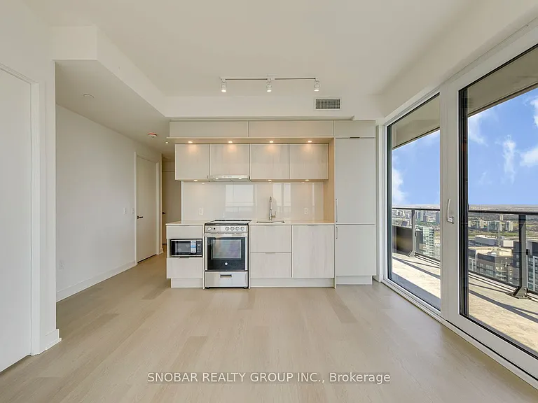 448 Burnhamthorpe Rd W #5708 — Photo 9