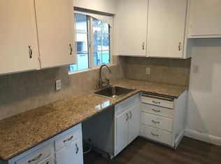 2951 E Ashlan Ave, Fresno, CA 93726