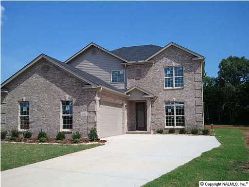 1st image of 102 Walnut Cove Blvd SW