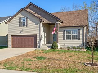 3629 Fox Tail Dr, Clarksville, TN 37040