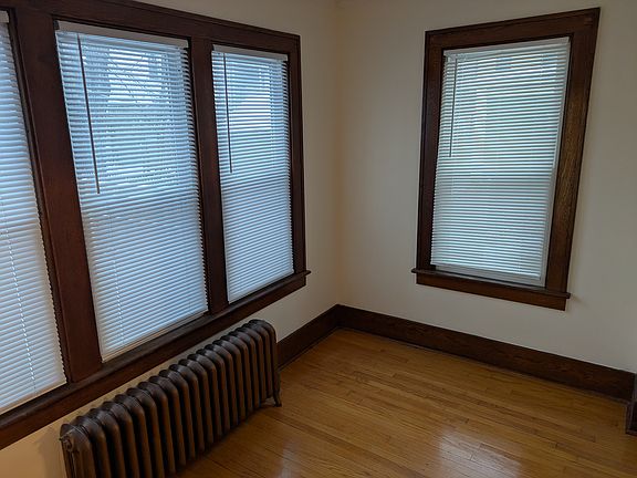 5th image of 481 Myrtle Ave #1
