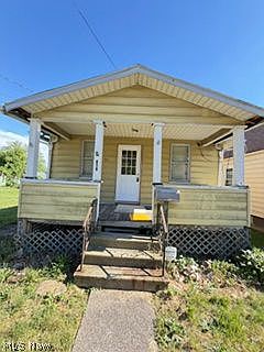1st image of 858 Iona Ave