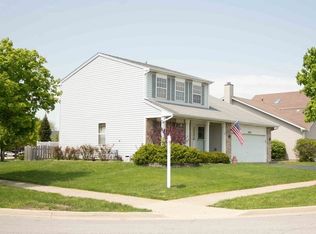 2459 Deerfield Dr, Aurora, IL 60506