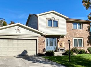 1425 Deerbrook Ct, Bluffton, IN 46714