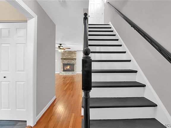4th image of 4513 Park Ave