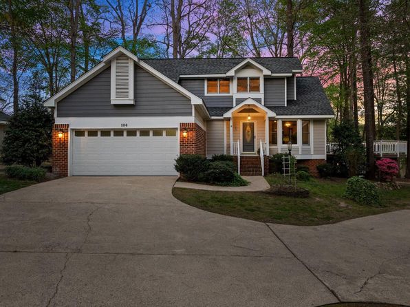 104 Stage Line Cv, Louisburg, NC 27549