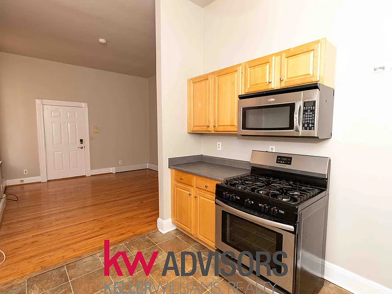 1324 Chapel St #1 — Photo 6