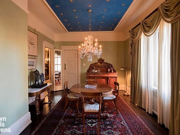 3rd image of 535 Park Ave