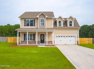 107 Sparrow Point Ln, Jacksonville, NC 28540