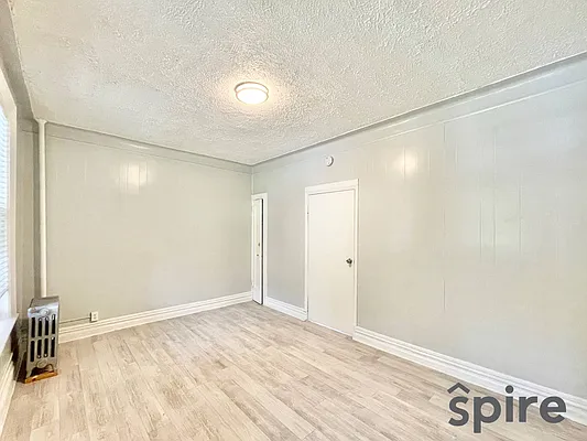 Rented by Spire Group | media 11