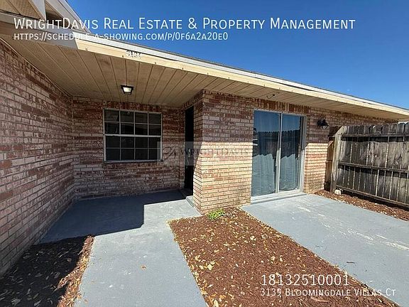 3rd image of 3139 Bloomingdale Villas Ct