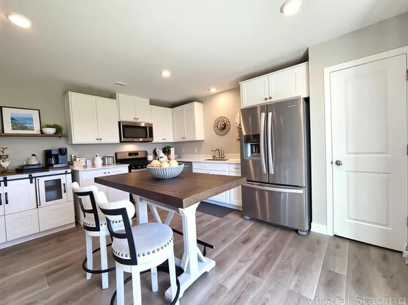 13637 Ringneck Way, Rogers, MN 55374