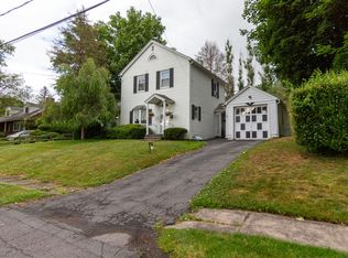 204 Laurel Ln #L-13, Clarks Summit, PA 18411