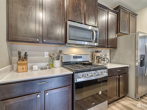 5th image of 4533 Bay Vista Boulevard