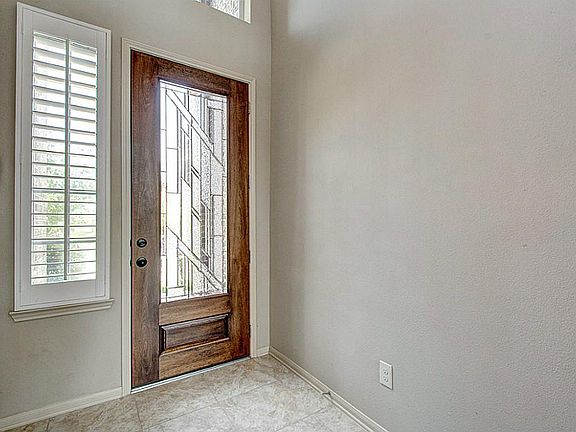 4th image of 4719 Peninsula Garden Way